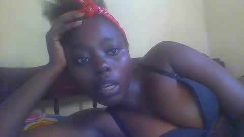 hornygal001 online show from 12/17/24, 01:16