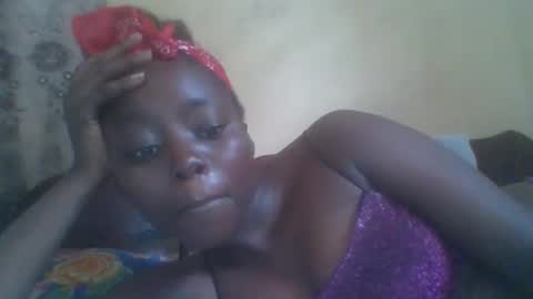 hornygal001 online show from 12/18/24, 08:09