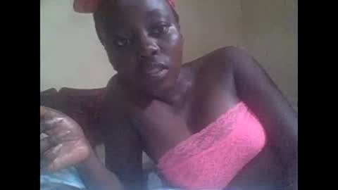 hornygal001 online show from 12/24/24, 11:17