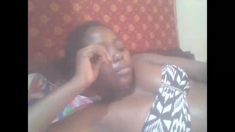 Snapshot of hornygal001 chatting on 04/25/26, 01:41 hornygal001 online show from 04/25/26, 01:41
