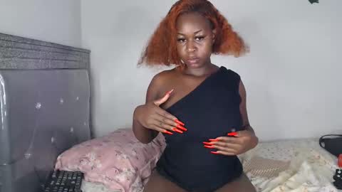 hornygal256 online show from 10/30/25, 06:04