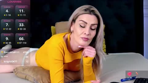 Snapshot of hornygirllx chatting on 02/10/25, 12:08 AshlineKatte online show from 02/10/25, 12:08