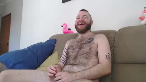 Snapshot of hornyhairy_bi chatting on 03/01/25, 04:00 Harry online show from 03/01/25, 04:00
