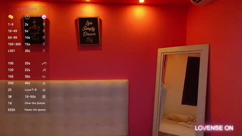 Valentina  online show from 12/04/24, 12:25