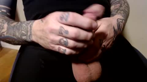 Hornyhumper online show from 02/11/25, 11:22