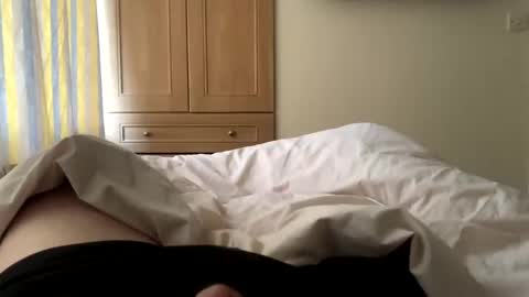 Snapshot of hornyian91 chatting on 02/02/25, 09:08 Liverpool lad online show from 02/02/25, 09:08