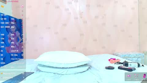 Natasha  online show from 02/12/25, 05:37