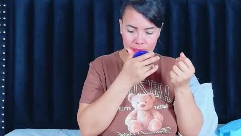 Natasha  online show from 02/19/26, 08:05