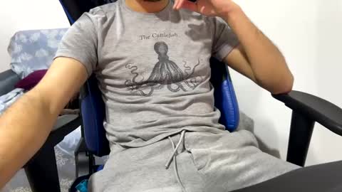 hornylatino229 online show from 02/19/25, 11:36