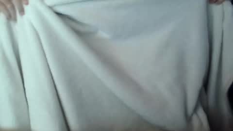 Snapshot of hornylilfuckbuddy chatting on 09/30/25, 03:55 Flea online show from 09/30/25, 03:55