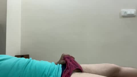 Snapshot of hornyme57 chatting on 12/01/25, 06:18 Ash online show from 12/01/25, 06:18