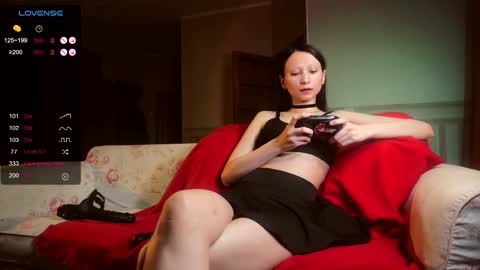 Snapshot of hornymoon666 chatting on 11/25/25, 10:21 Hornymoon Moona online show from 11/25/25, 10:21