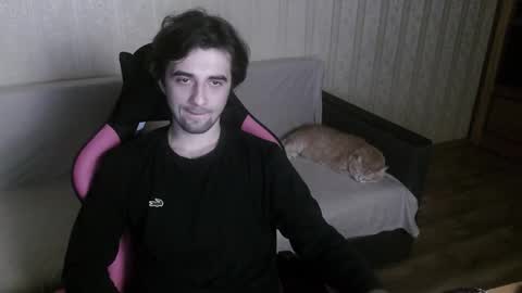 Snapshot of hornymorni chatting on 12/14/25, 12:54 fergus online show from 12/14/25, 12:54