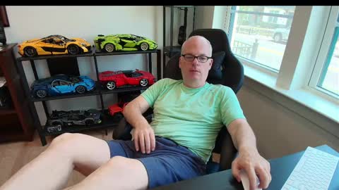 Snapshot of hornynthick70 chatting on 06/07/26, 04:00 hornynthick70 online show from 06/07/26, 04:00