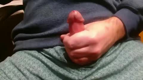 Snapshot of hornypilotguy chatting on 12/05/25, 06:15 hornypilotguy online show from 12/05/25, 06:15