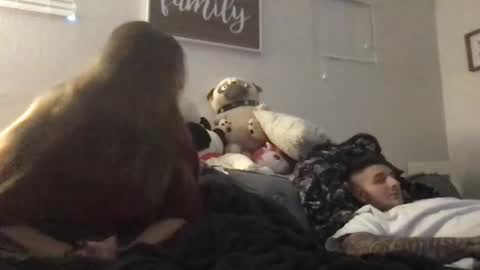 Elena  Blake online show from 11/17/25, 08:25