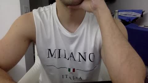 Snapshot of hornyspaniard93 chatting on 04/23/26, 11:40 hornyspaniard93 online show from 04/23/26, 11:40
