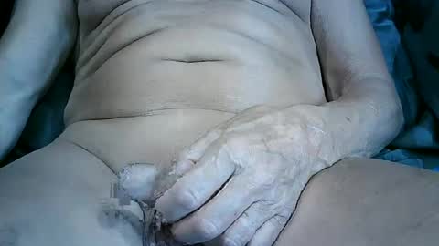 Snapshot of hornytomuk1 chatting on 06/18/26, 08:14 hornytomuk1 online show from 06/18/26, 08:14