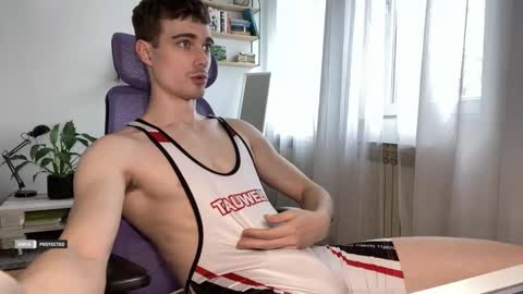 hornytwunk01 online show from 11/17/25, 12:11