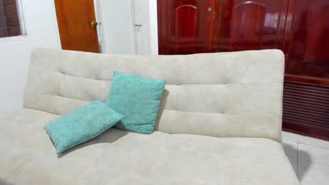 ronald and victoria online show from 12/24/24, 12:44