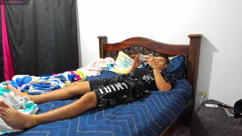 ronald and victoria online show from 02/28/25, 02:09