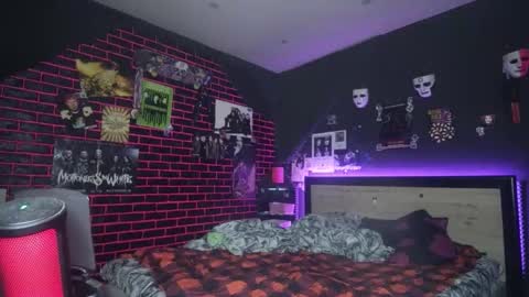 Messalina Horror online show from 02/22/26, 07:40