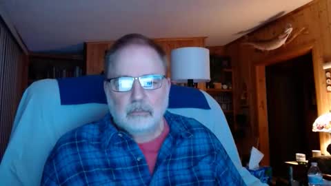 Snapshot of horsebigballs chatting on 03/19/26, 02:15 horsebigballs online show from 03/19/26, 02:15