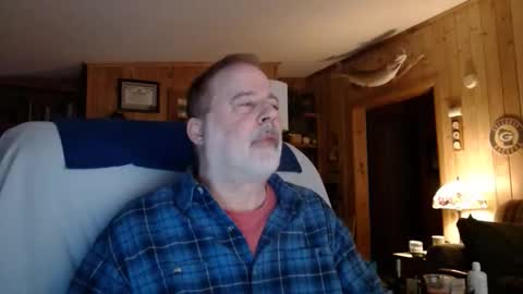 Snapshot of horsebigballs chatting on 03/21/26, 03:00 horsebigballs online show from 03/21/26, 03:00