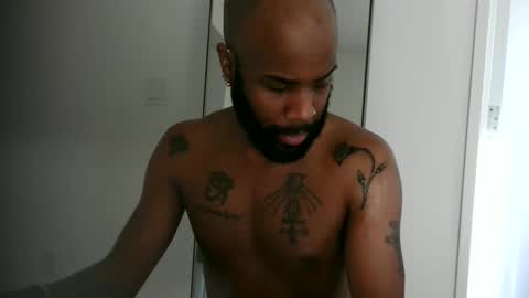 Snapshot of horus00 chatting on 01/25/25, 01:19 Horus00 online show from 01/25/25, 01:19