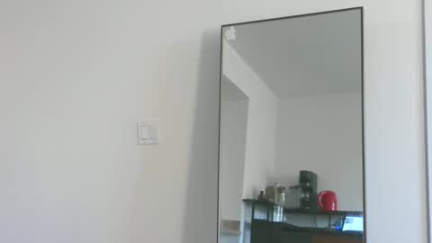 Snapshot of horus00 chatting on 02/24/25, 12:16 Horus00 online show from 02/24/25, 12:16