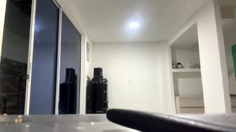 hot2512 online show from 02/25/25, 05:30