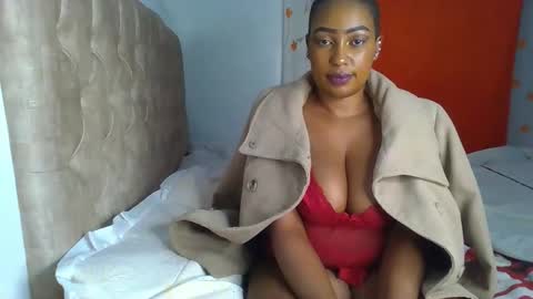 Snapshot of hot326 chatting on 09/11/25, 01:17 hot326 online show from 09/11/25, 01:17