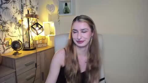 NINA online show from 11/12/25, 07:09