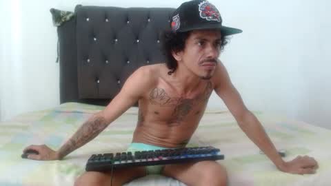 Private open online show from 02/12/25, 05:48