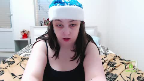 Snapshot of hot_and_pretty chatting on 12/25/24, 12:15 Lila online show from 12/25/24, 12:15
