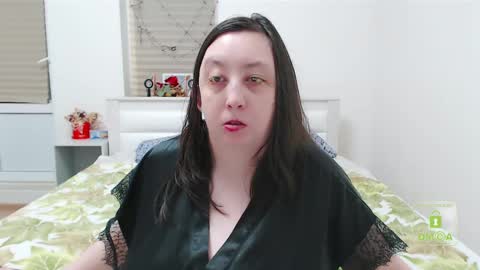 Snapshot of hot_and_pretty chatting on 01/18/25, 03:16 Lila online show from 01/18/25, 03:16
