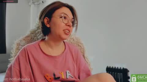 Snapshot of hot_babayaga chatting on 02/25/25, 07:09   online show from 02/25/25, 07:09