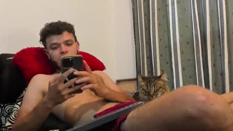 hot bad boy69 online show from 11/13/25, 09:47