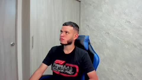 Snapshot of hot_bad_boy69 chatting on 04/21/26, 08:12 hot bad boy69 online show from 04/21/26, 08:12