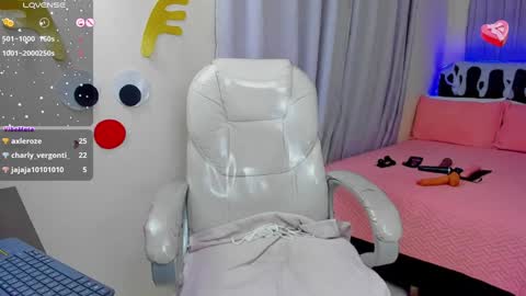 VALENTINA online show from 01/08/25, 10:37