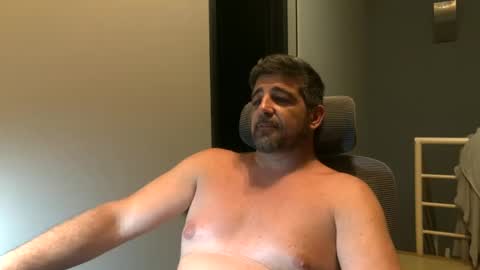 Snapshot of hot_bigcook chatting on 12/06/24, 04:47 Hardcock20cm online show from 12/06/24, 04:47