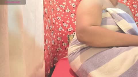 Snapshot of hot_boobiesbitch chatting on 04/10/26, 07:51 hot_boobiesbitch online show from 04/10/26, 07:51