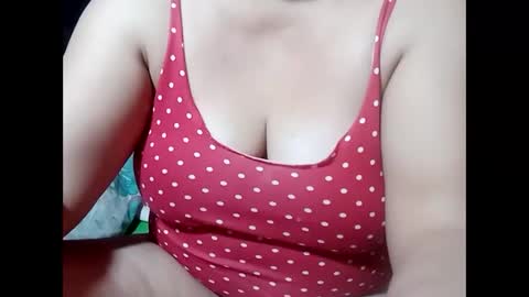 hot_boobs21 online show from 12/15/24, 04:18