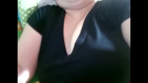 hot_boobs21 online show from 12/29/24, 12:30