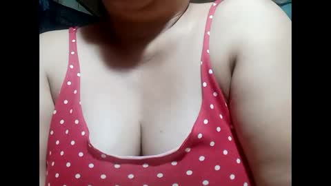 hot_boobs21 online show from 03/02/25, 11:50