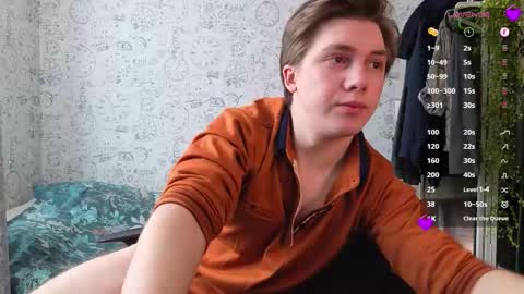 Snapshot of hot_boy_oscar chatting on 02/20/26, 11:22 Oscar online show from 02/20/26, 11:22