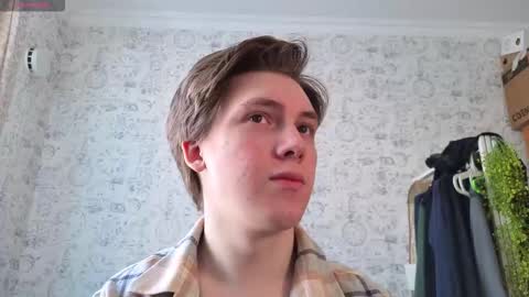 Snapshot of hot_boy_oscar chatting on 02/25/26, 11:09 Oscar online show from 02/25/26, 11:09