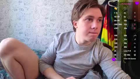 Snapshot of hot_boy_oscar chatting on 03/06/26, 11:17 Oscar online show from 03/06/26, 11:17