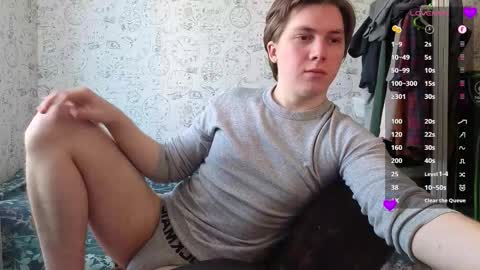 Snapshot of hot_boy_oscar chatting on 03/24/26, 11:15 Oscar online show from 03/24/26, 11:15