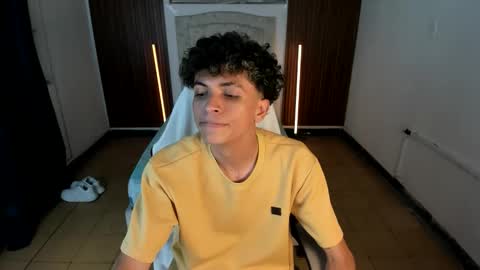 Snapshot of hot_bunny713 chatting on 12/01/25, 04:45 hot bunny online show from 12/01/25, 04:45